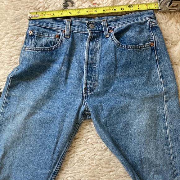 True Vintage Levi’s 501 - Picture 9 of 17